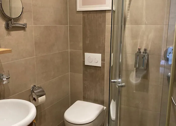 Vanilla Hof 萨勒河畔瑙姆堡